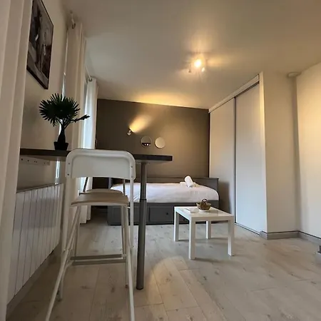 Apartment Le Saint Front Hyper Centre